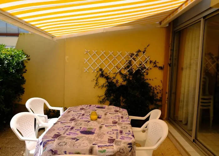 Apartment Aquaplage 45m2 Front De Richelieu Agde